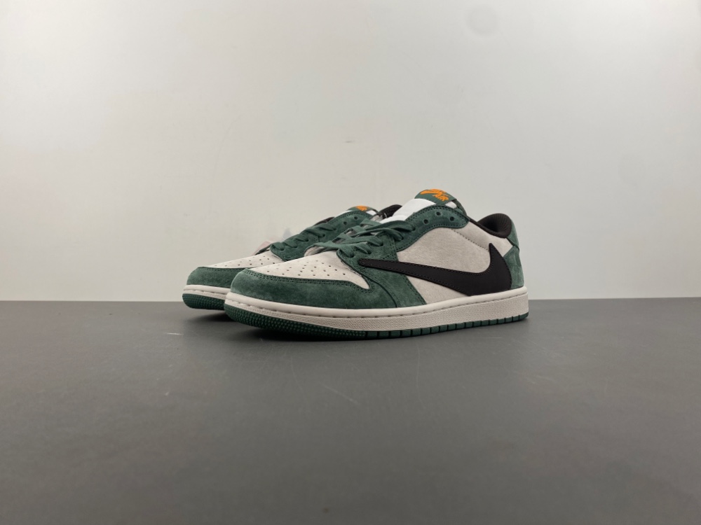 Travis Scott x Air Jordan 1 Low DW7866-199