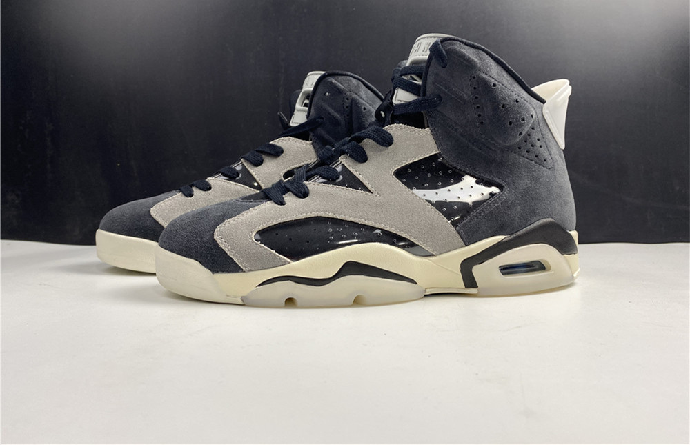 Air Jordan 6 Retro Tech Chrome (W)