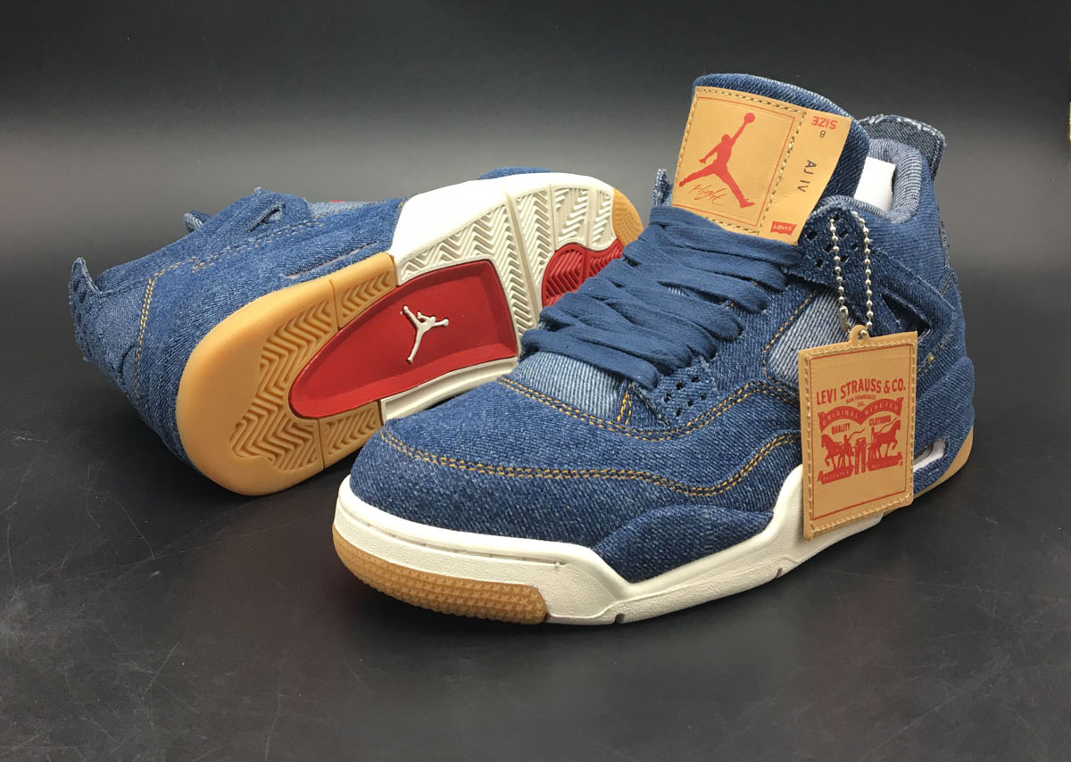 Jordan 4 Retro Levis Denim (Tag with Levis Logo)