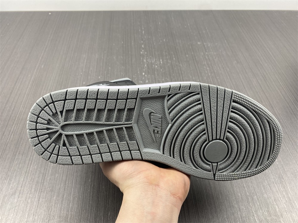Jordan 1 Mid Shadow