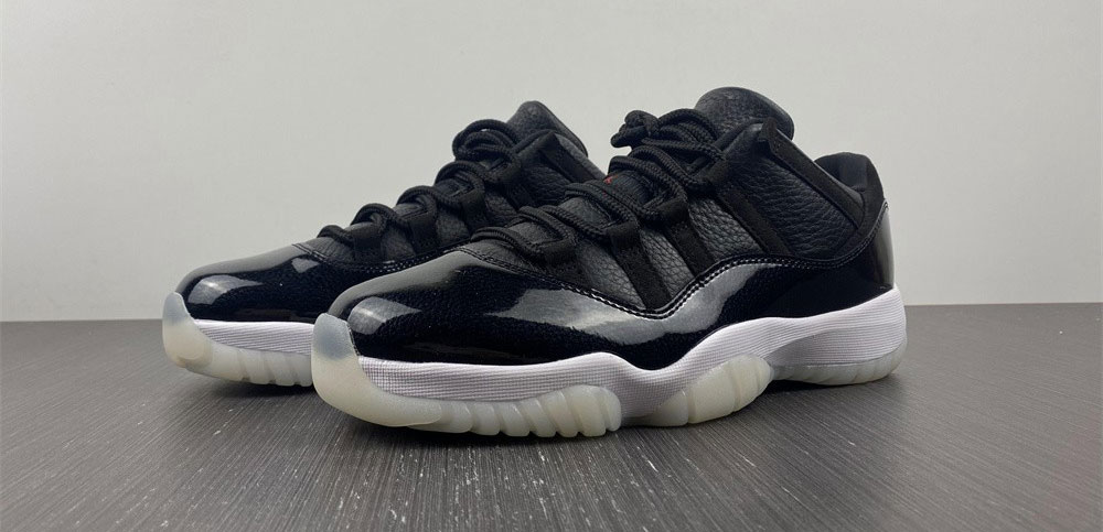Air Jordan 11 Low 72-10