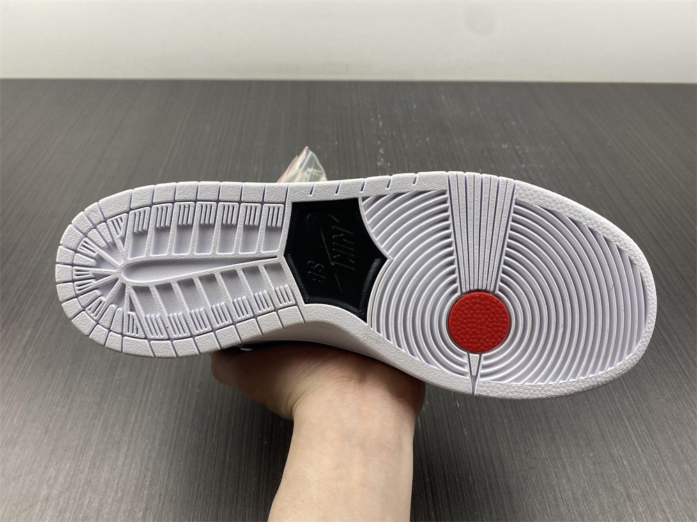 Nike SB Dunk Low Polaroid