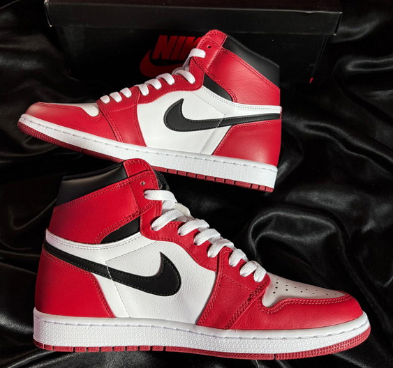 LJR batch Jordan 1 Retro Chicago (2015)