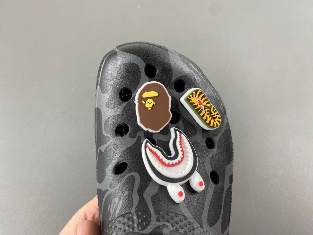 Crocs Classic Clog A Bathing Ape ABC Camo Black