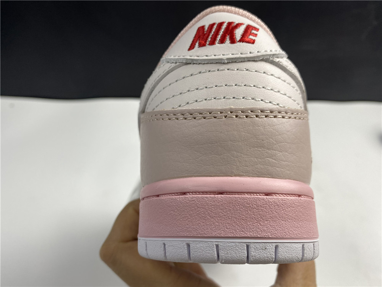 Nike Dunk SB Low Elite Pink White