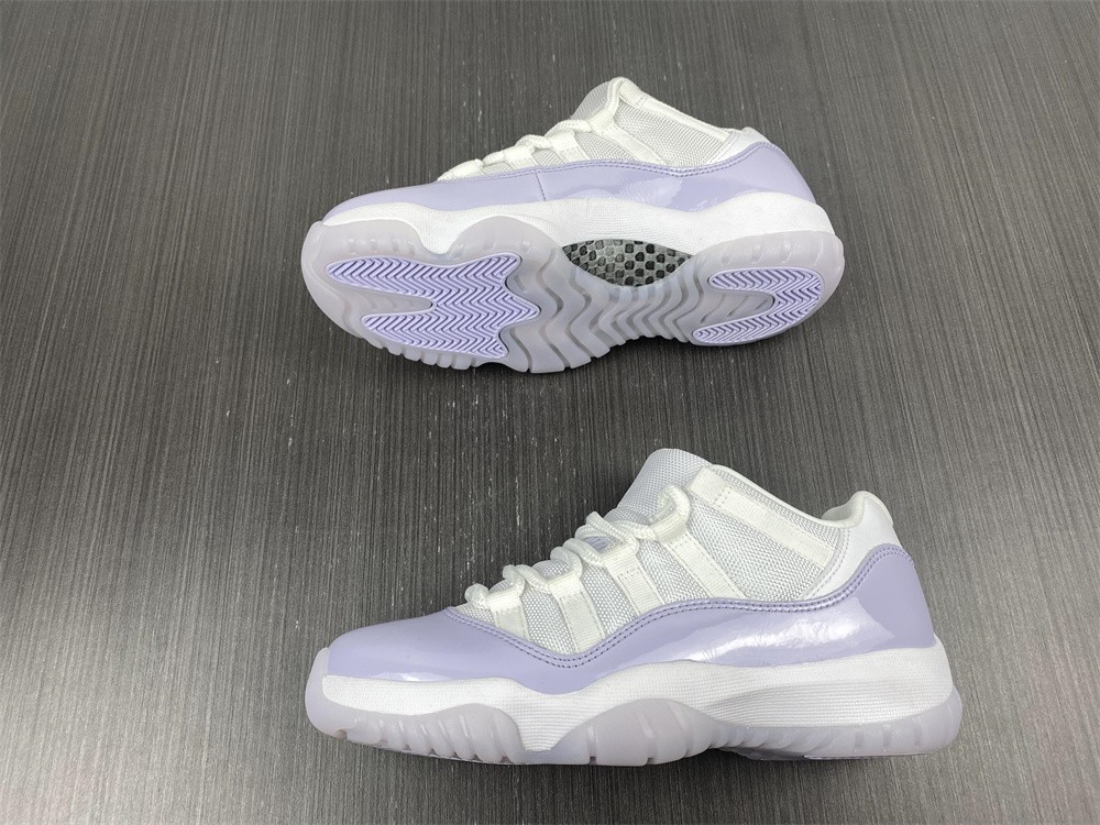 Air Jordan 11 Low Pure Violet