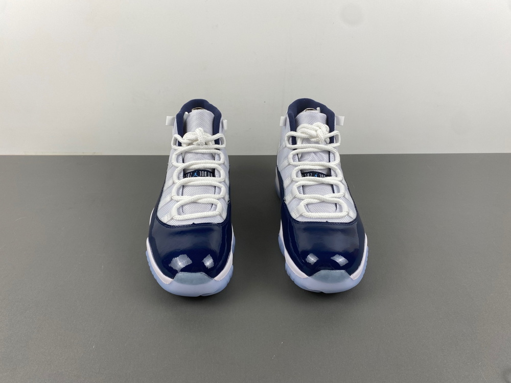 Jordan 11 Retro UNC Win Like 82 size 14