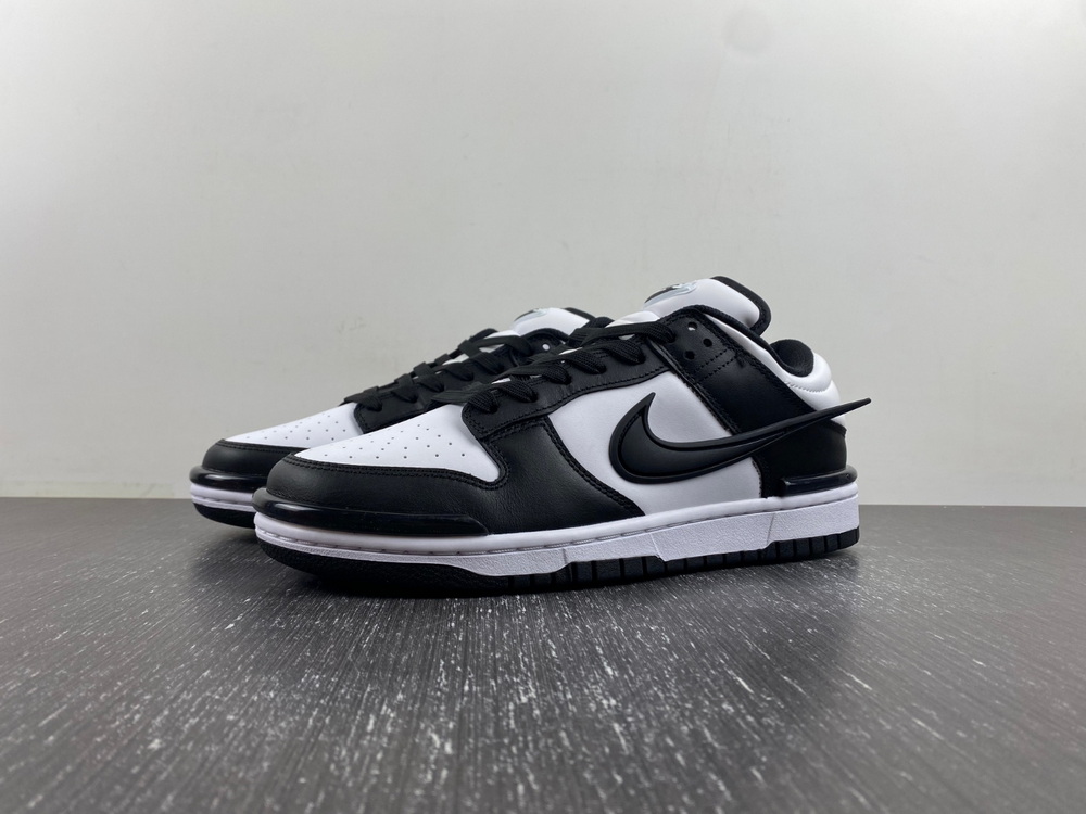 Nike Dunk Low Twist Panda (W)