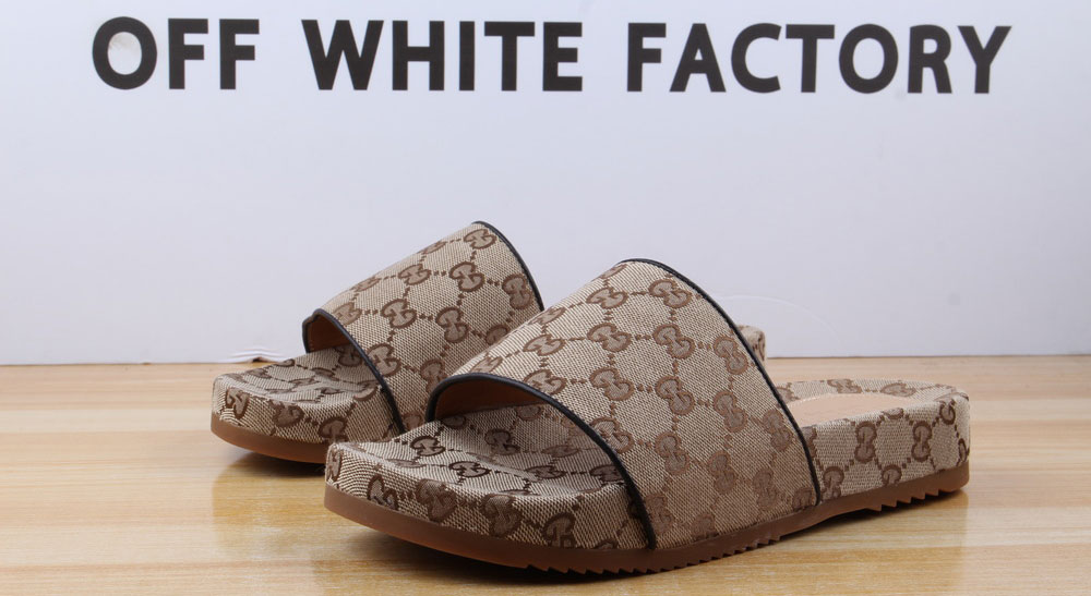 Gucci GG Print Canvas Sliders