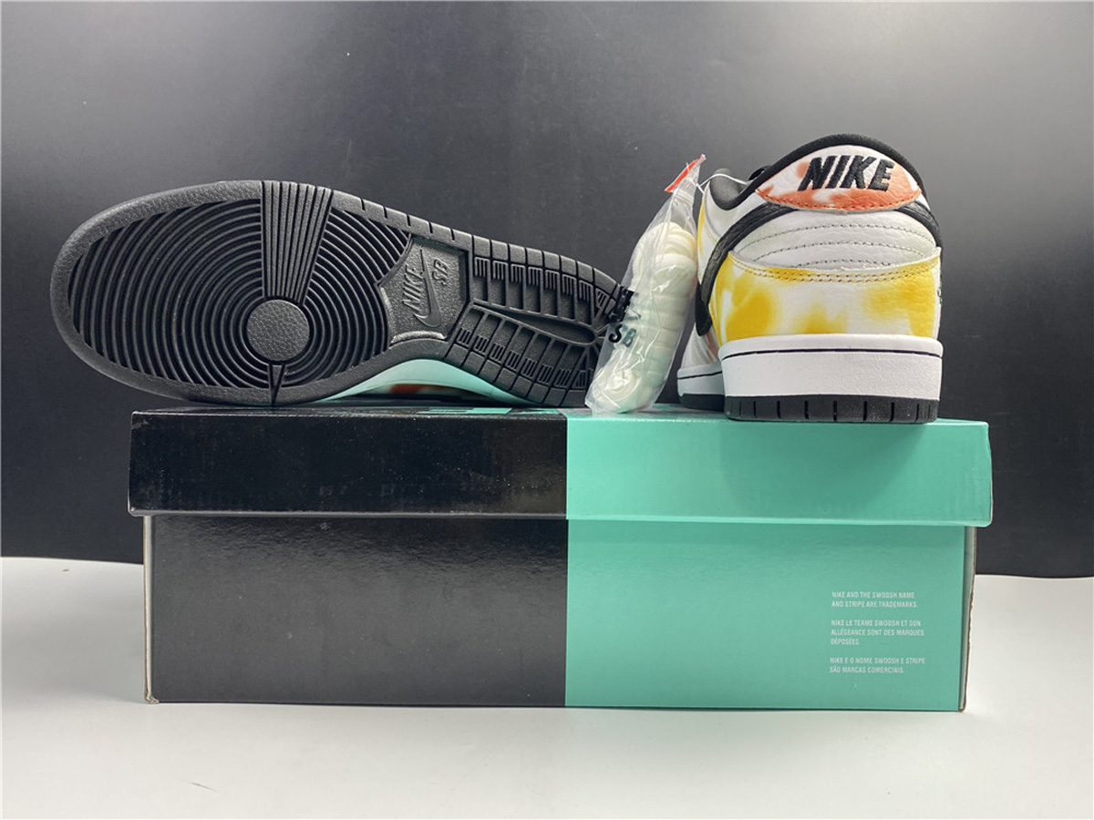 Nike SB Dunk Low Raygun Tie-Dye White