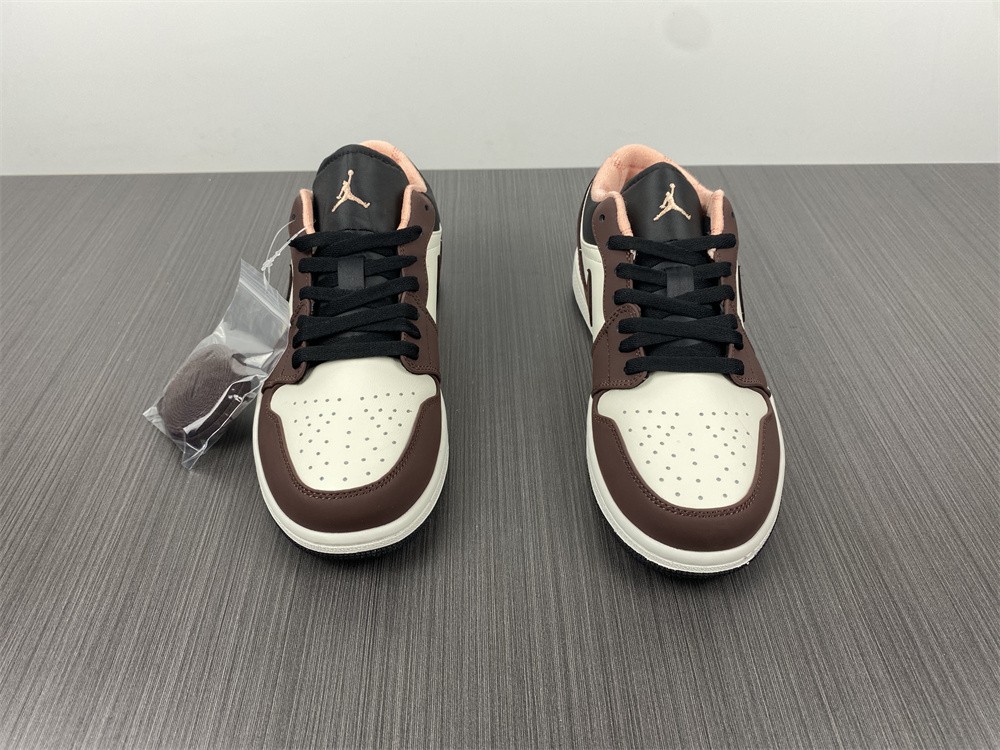 Jordan 1 Low Mocha Brown