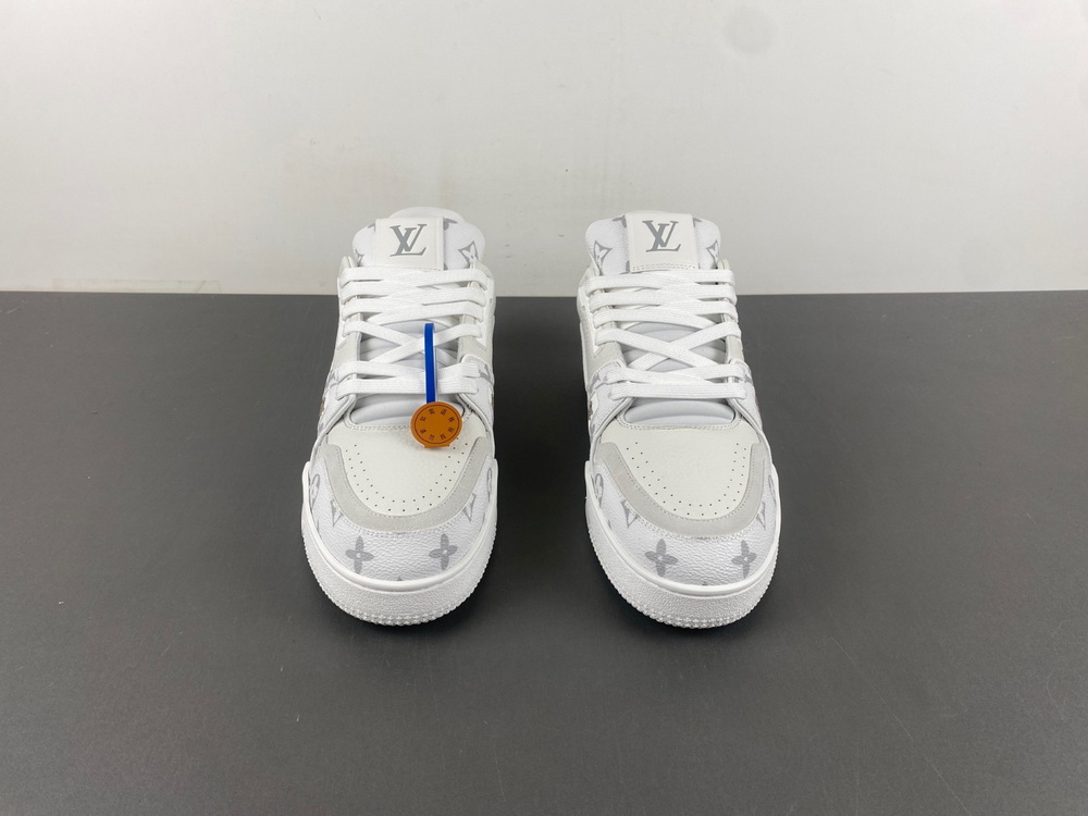 Top Batch Louis Vuitton LV trainer White