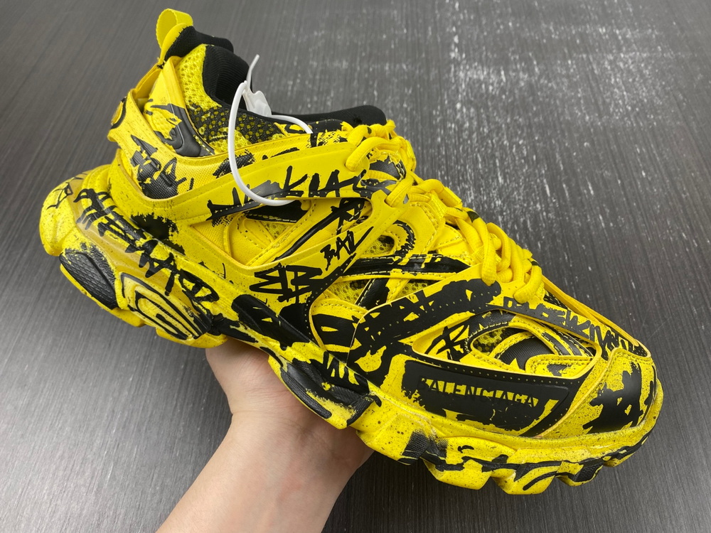 Balenciaga Track 3.0 542023 W3RRA 7810