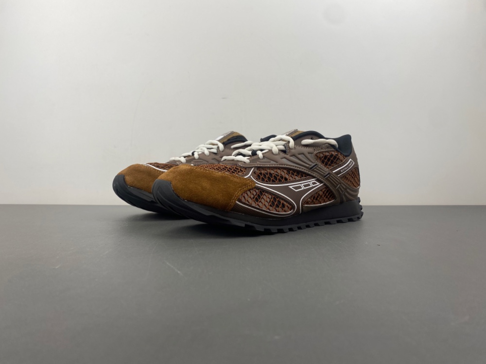 Bottega Veneta Orbit Star Anise Pinecone