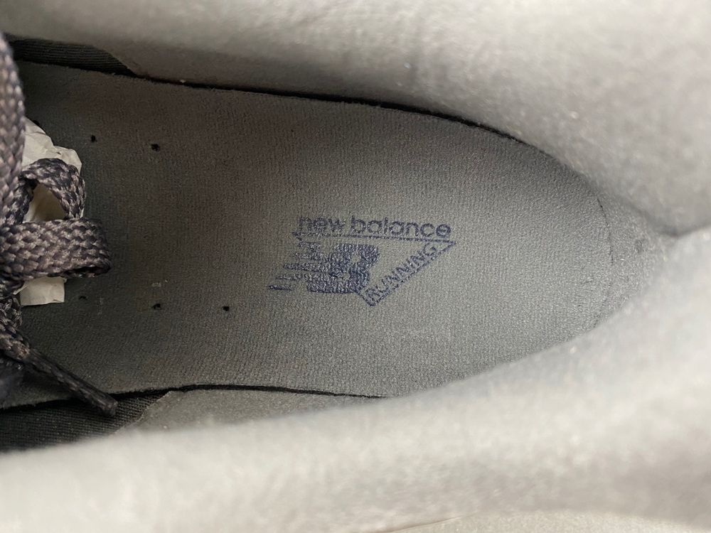 New Balance 2002R Light Grey
