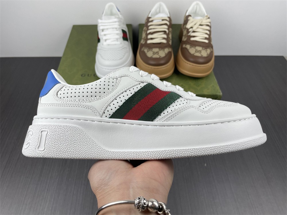 Gucci Men sneaker with Web in white leather