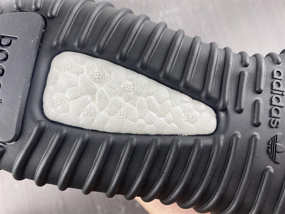 Adidas Yeezy Boost 350 Pirate Black (2016)