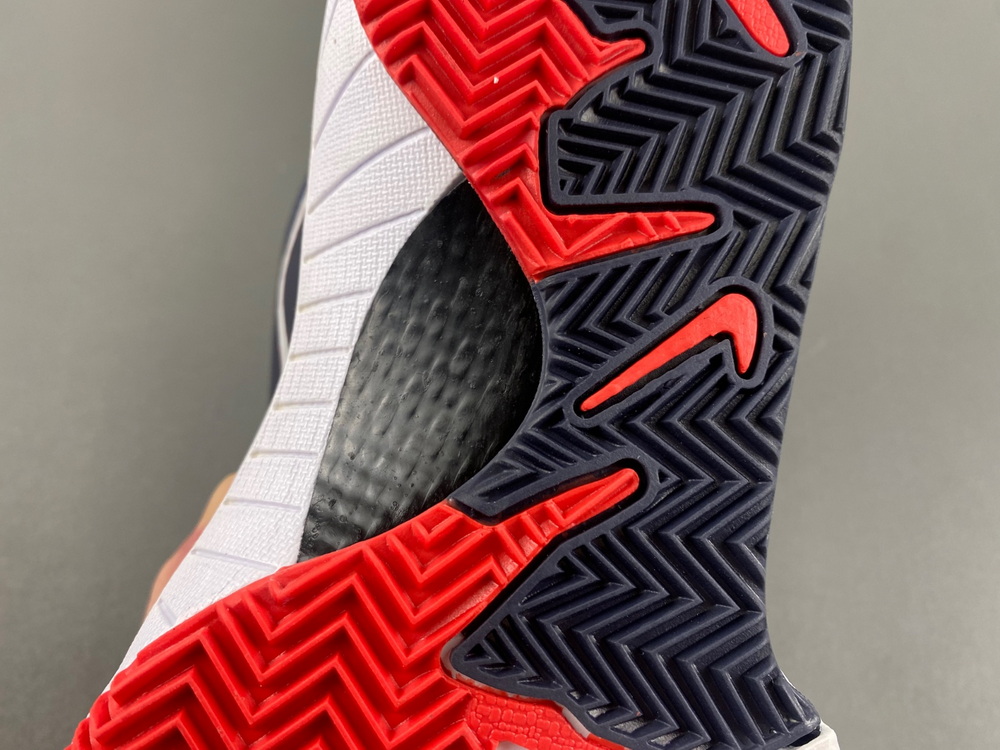Nike Kobe 4 Protro AV6339-109