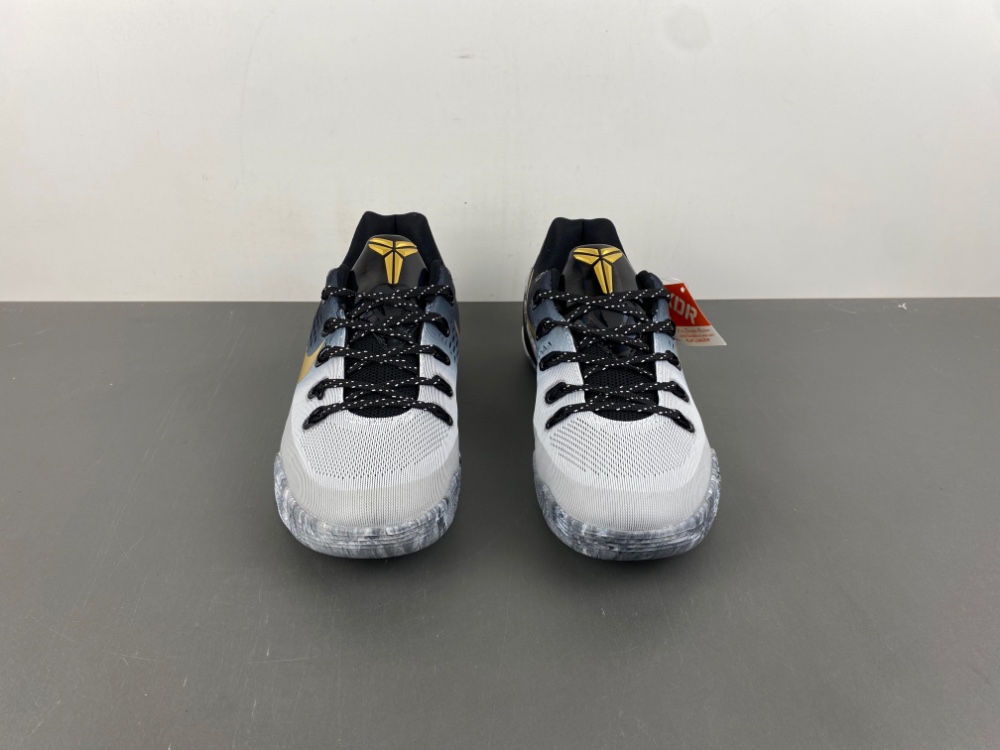 Nike Kobe 9 EM Low Protro Mambacita