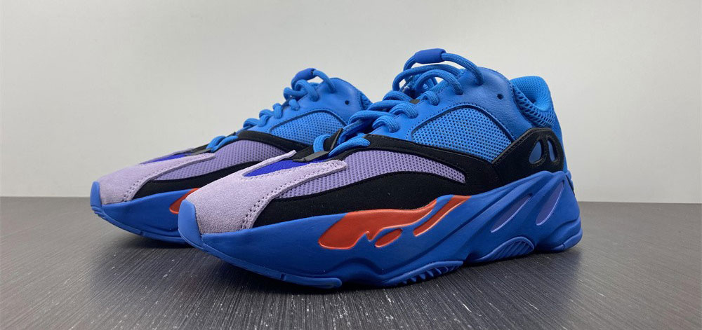 Adidas Yeezy Boost 700 hi Res Blue