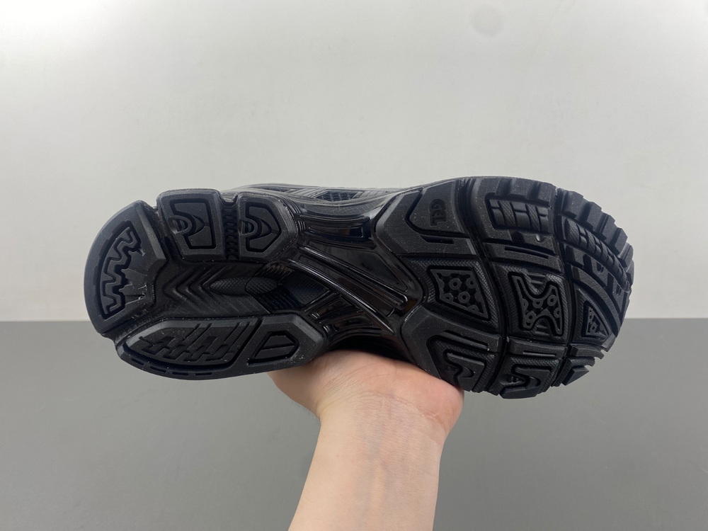 ASICS Gel-Kayano 14 Black Carrier Grey Biggest 14