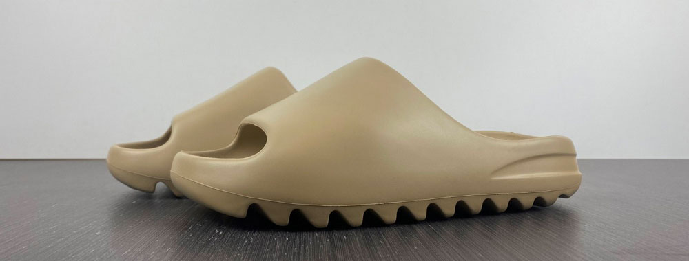 Adidas Yeezy Slide Desert Sand