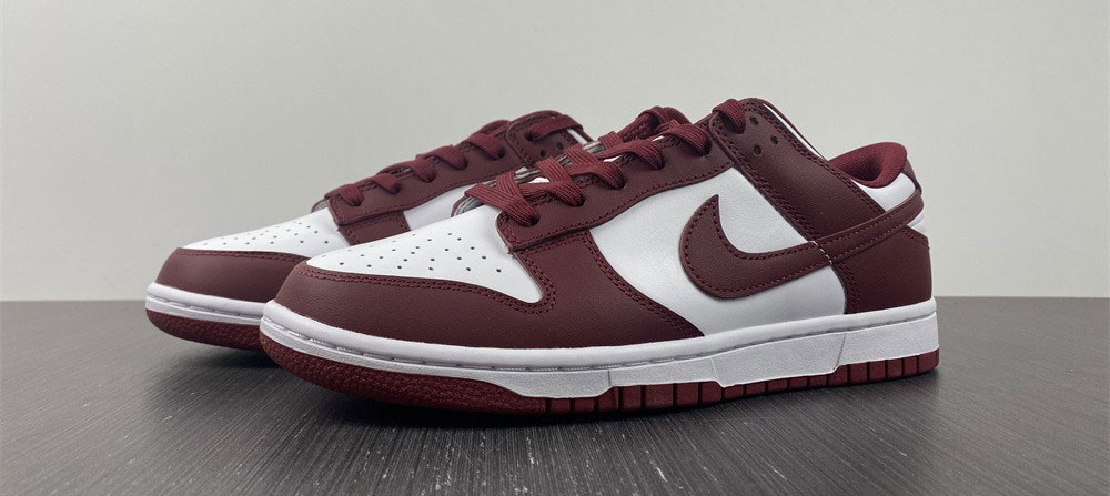 Nike Dunk Low Bordeaux