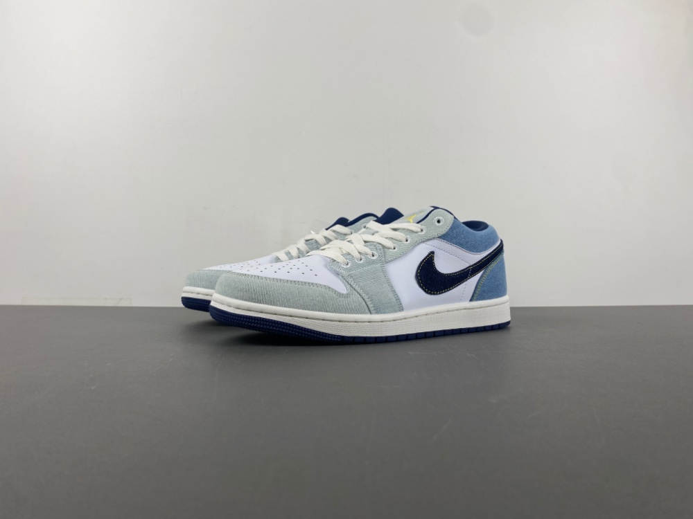 Jordan 1 Low SE Denim Star Blue