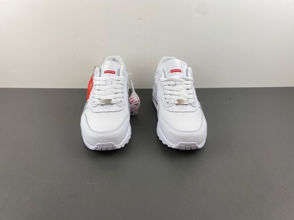 Nike Air Max 1 87 SP Supreme Triple White