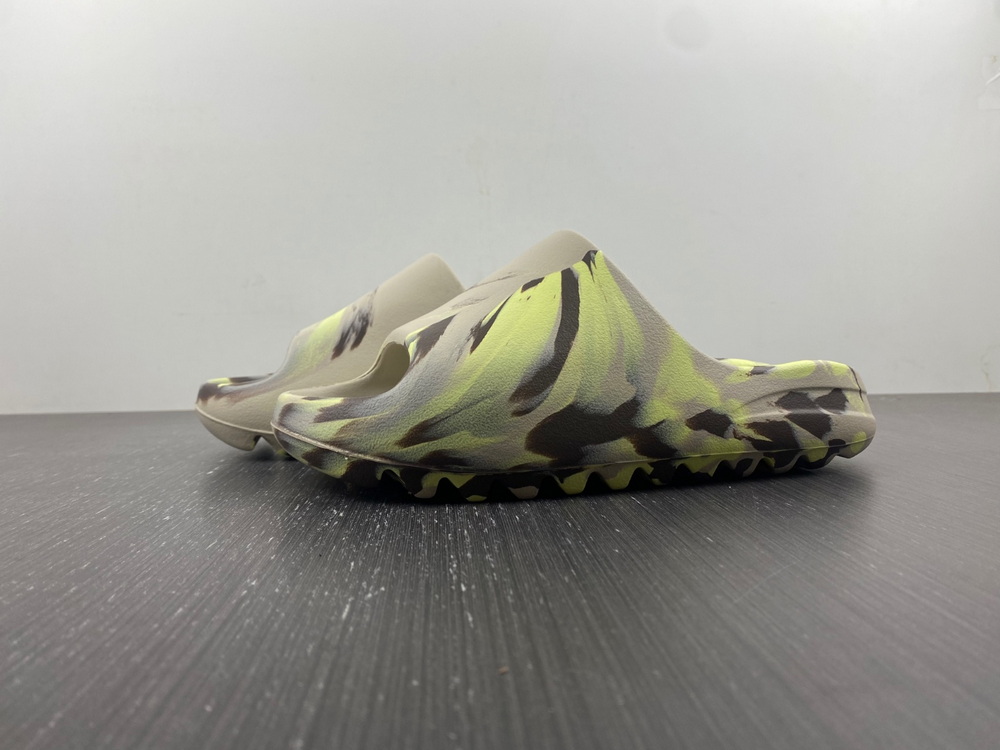 adidas Yeezy Slide FZ5899