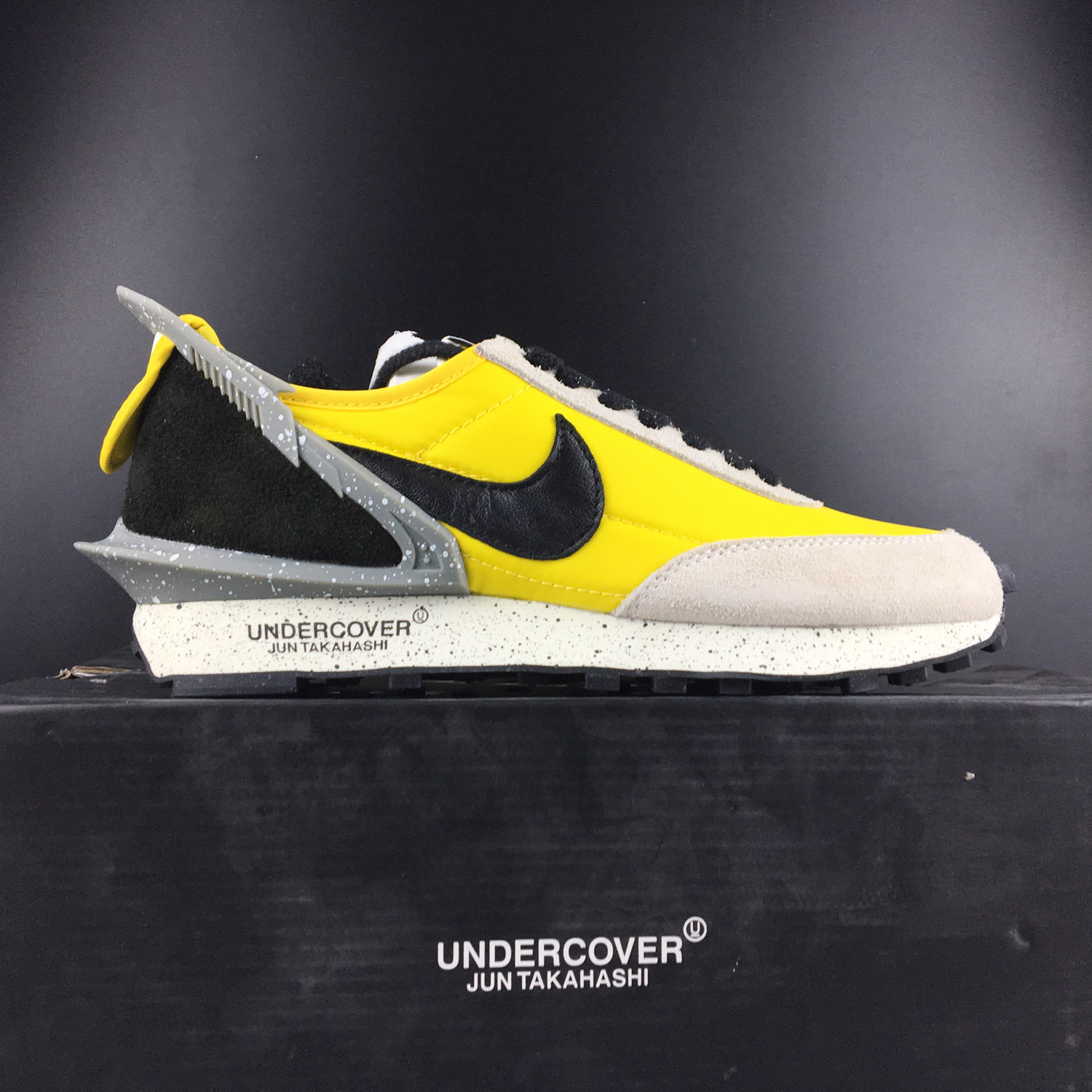 Undercover x Nike Daybreak Yellow black