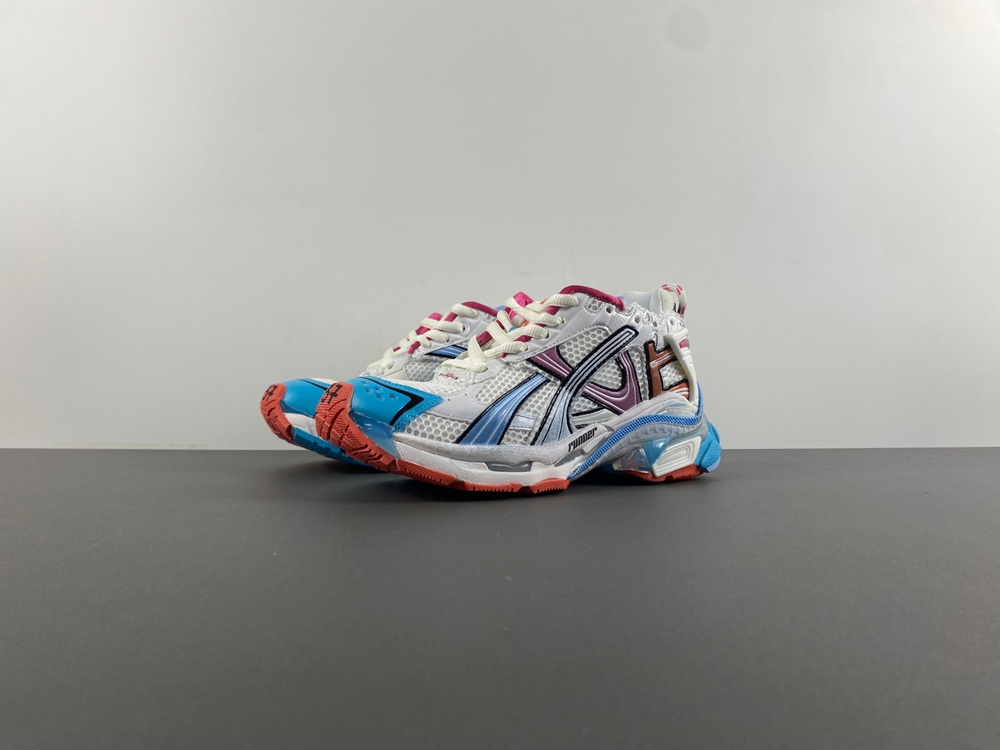 Balenciaga Runner Sneaker 772767-W3RBW-2325