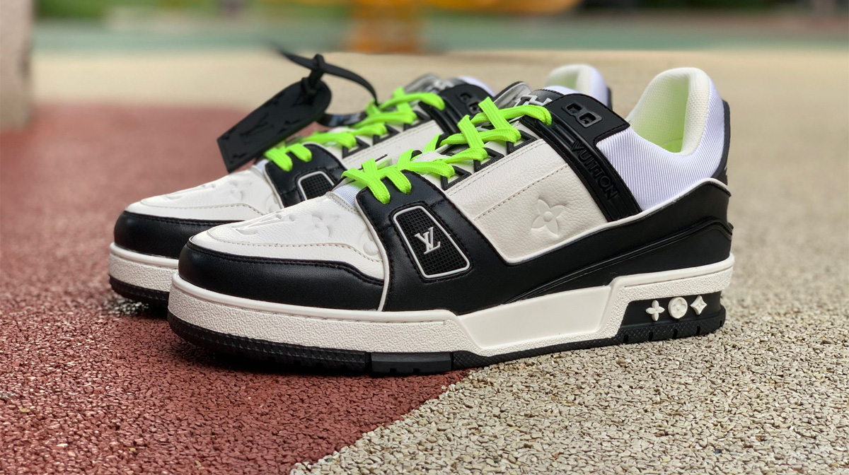 19SS Louis Vuitton LV TRAINER black