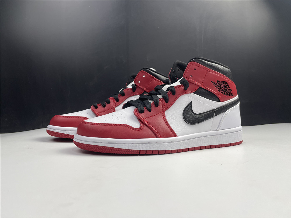 Jordan 1 Mid Chicago (2020)