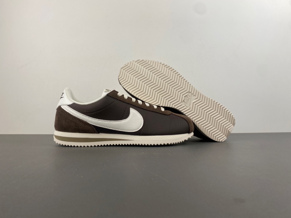 Nike Cortez Baroque Brown (W)