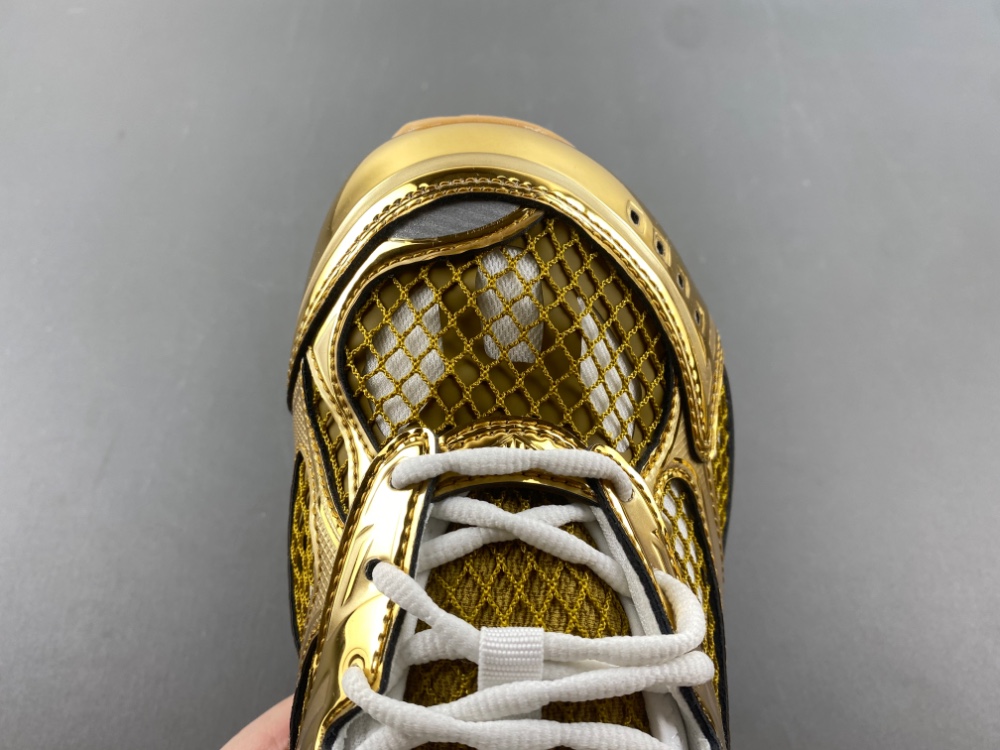 Bottega Veneta Orbit Gold