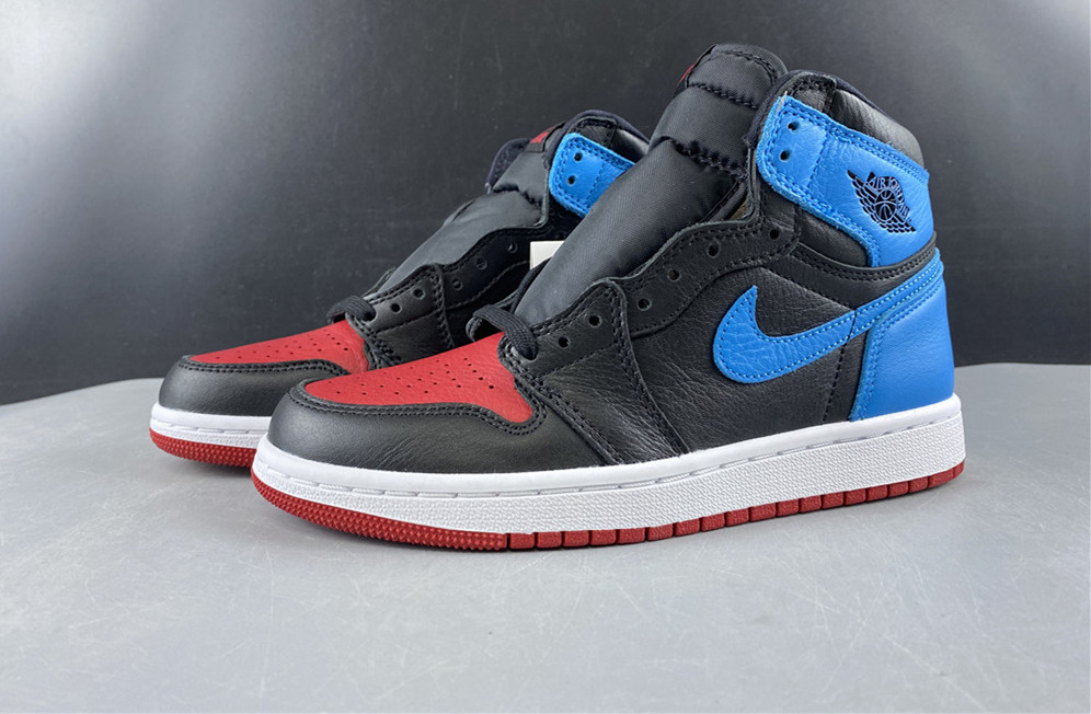 Air Jordan 1 Retro High NC to Chi Leather (W)