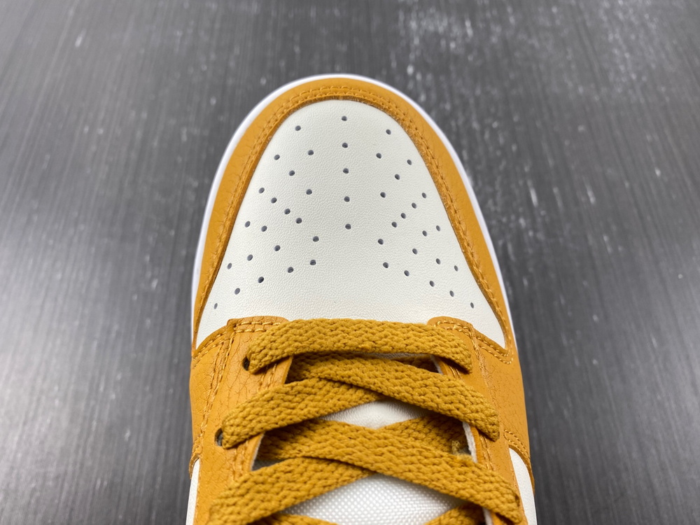 Nike Dunk Low Next Nature Phantom
