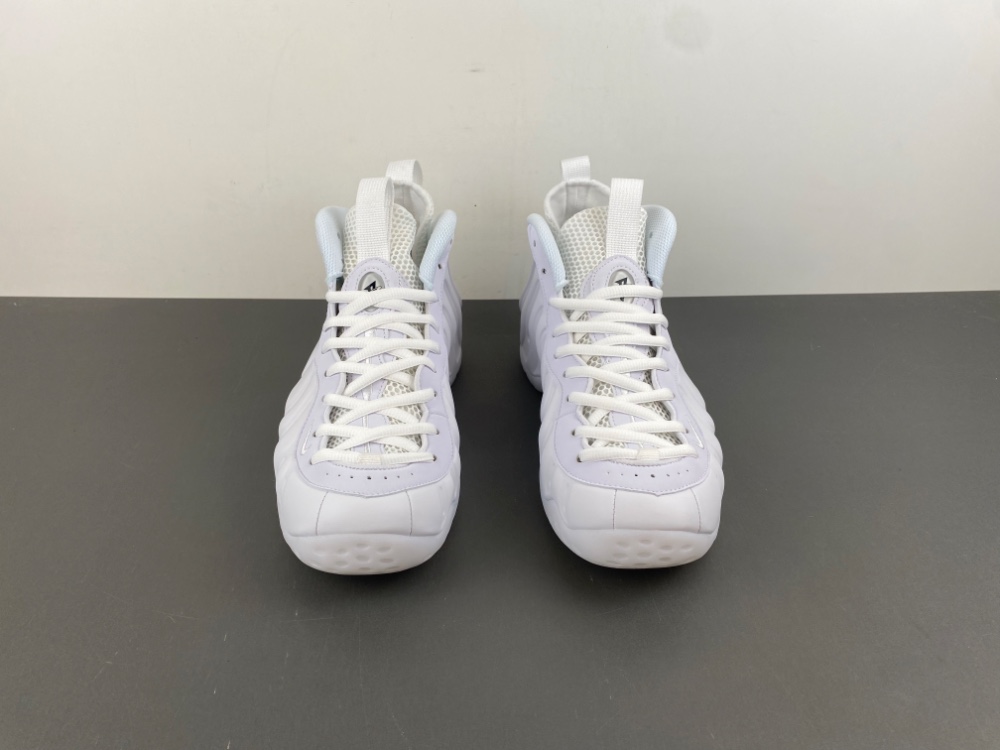Nike Air Foamposite One Triple White