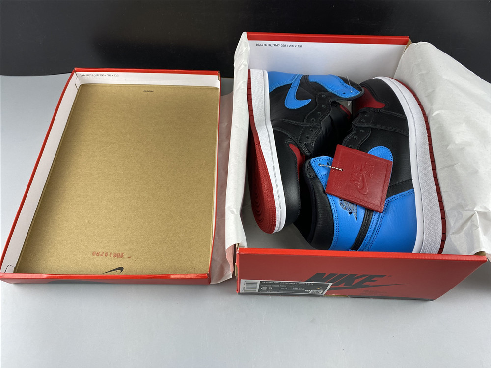 Air Jordan 1 Retro High NC to Chi Leather (W)
