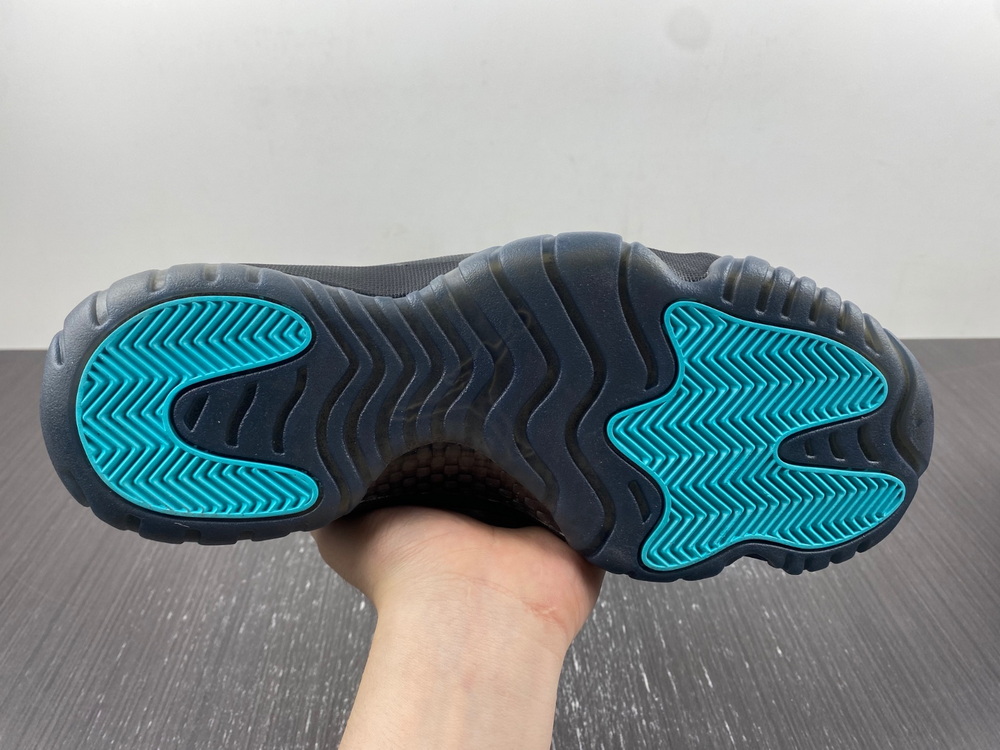 Jordan 11 Retro Gamma 378037-006