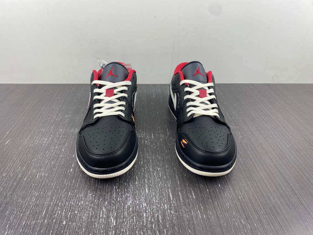 Jordan 1 Low SE Just Skate Black