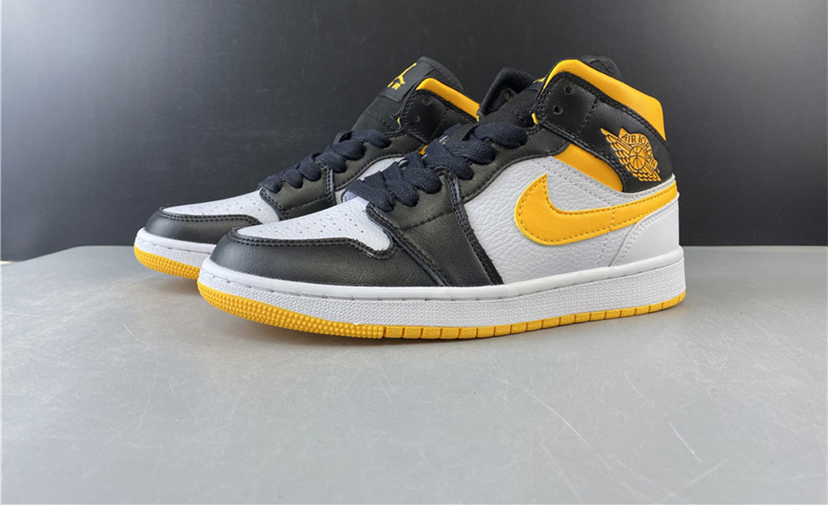 Jordan 1 Mid Laser Orange Black (W)