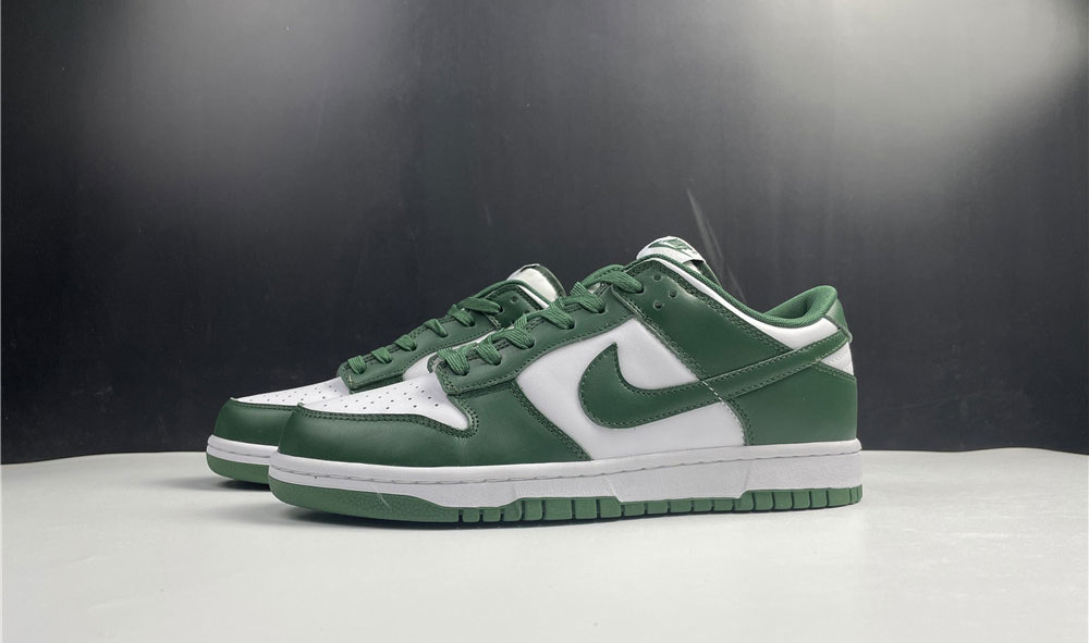 Nike Dunk Low Spartan Green