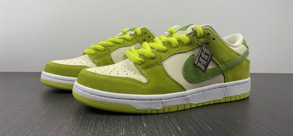 Nike SB Dunk Low Green Apple