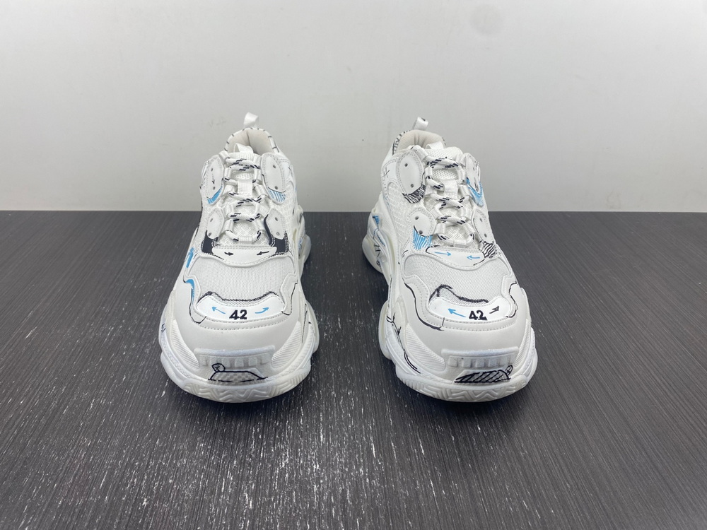 Balenciaga Triple S Sneaker 536737 W3SRB 9014
