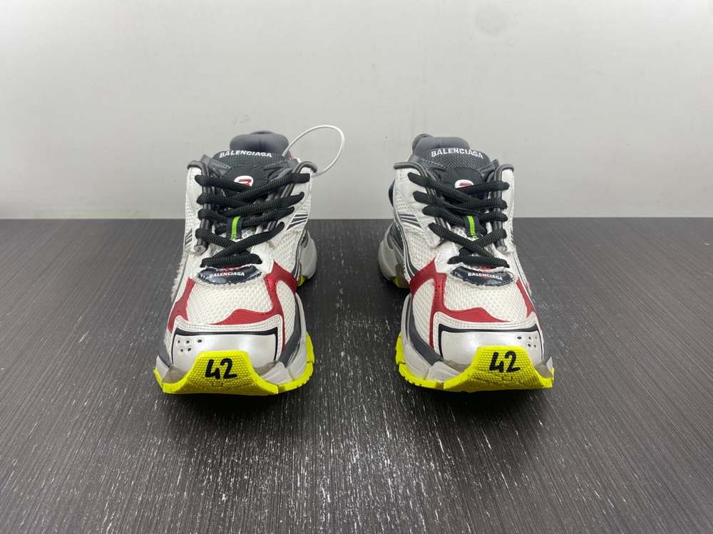 Balenciaga Runner Sneaker 772774 W3RNY 0509
