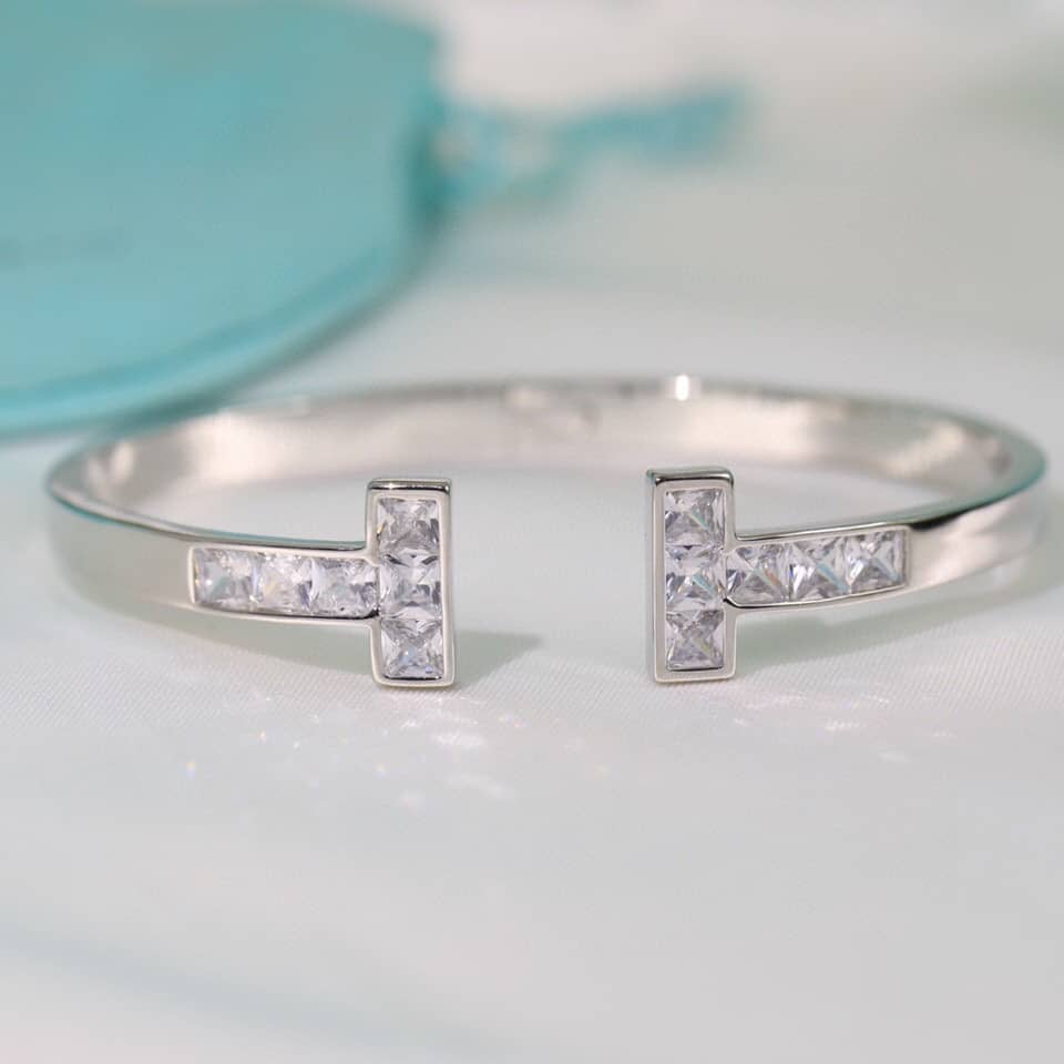 Designer Tiffany Classic Bracelet