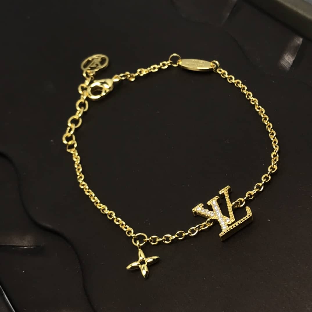 7 Star Louis Vuitton Bracelet