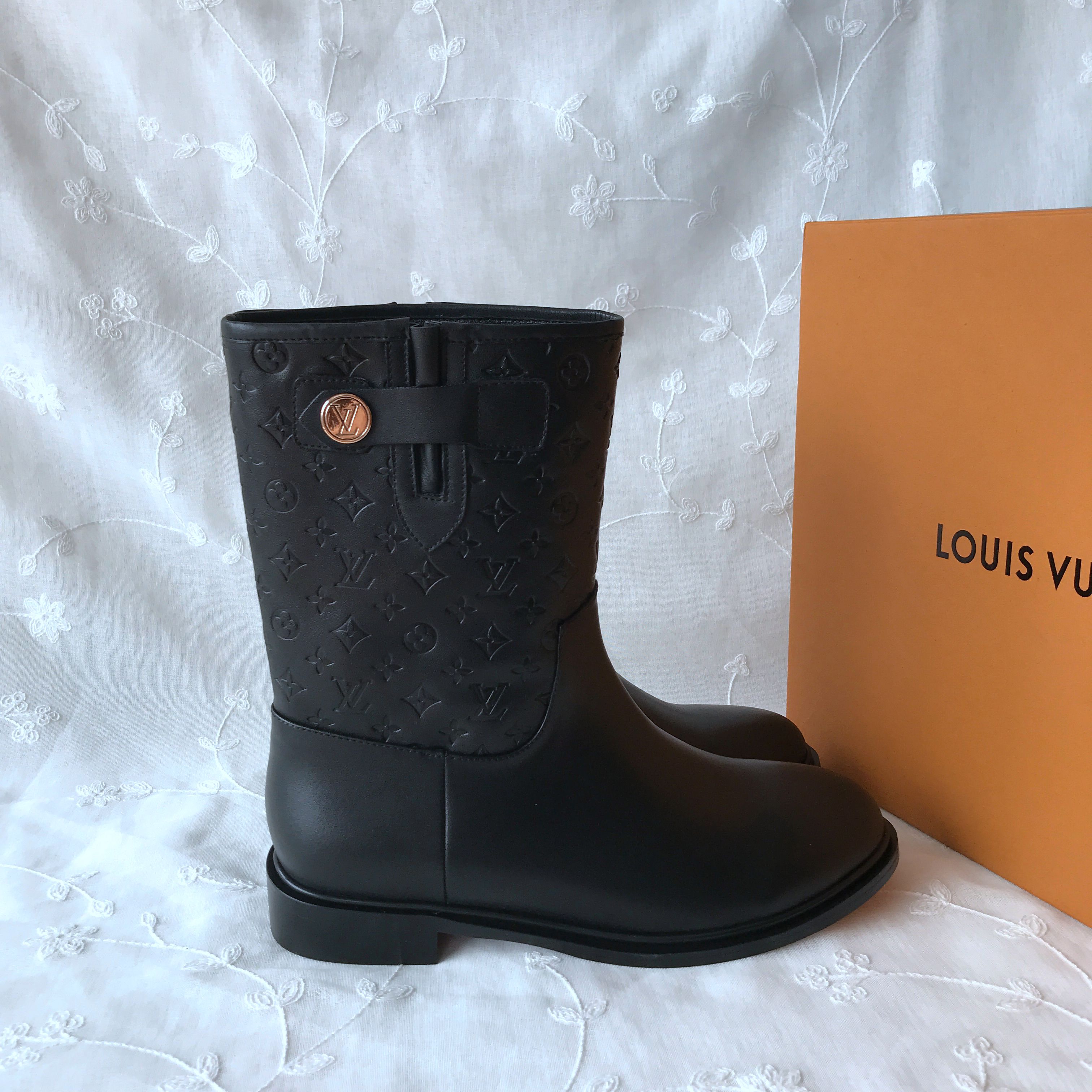 LV Boots 832514